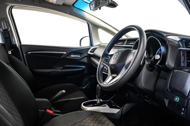 2014 Honda Fit 13S / Jazz Sport