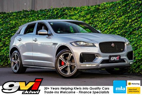 2018 Jaguar F-Pace S AWD - Thumbnail