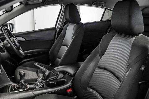2014 Mazda Axela 15S / 3 Sport - Thumbnail