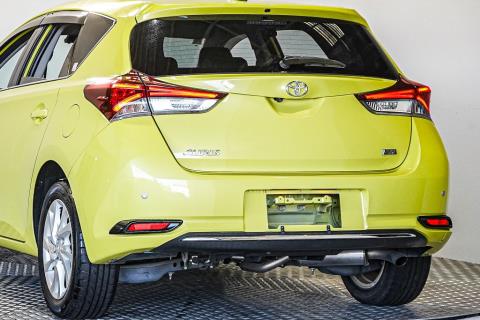 2016 Toyota Auris 180S / Corolla - Thumbnail