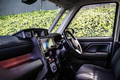 2017 Toyota Tank / Roomy G-T - Thumbnail
