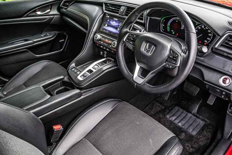 2019 Honda Civic Hybrid / Insight