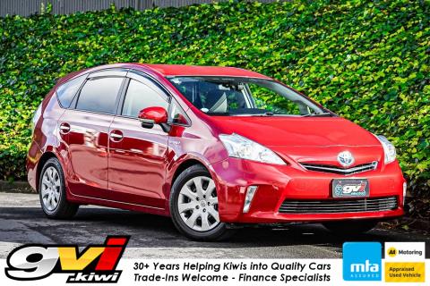 2012 Toyota Prius Alpha S