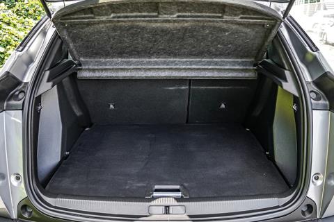 2021 Peugeot e-2008 Allure Electric - Thumbnail