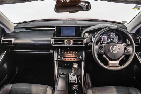 2013 Lexus IS 250 Version L - Thumbnail