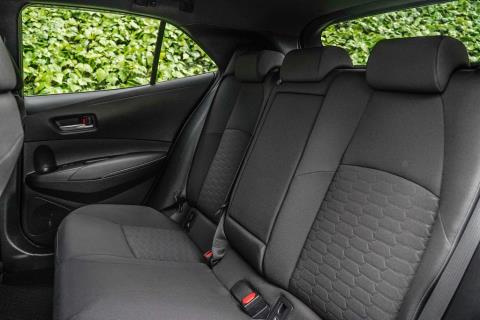 2019 Toyota Corolla Sport Hybrid - Thumbnail