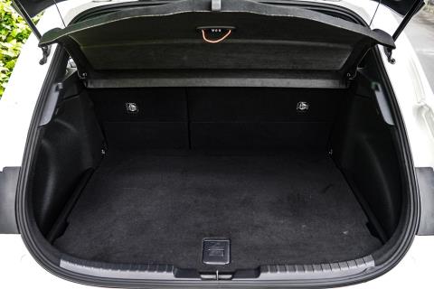 2019 Toyota Corolla Sport Hybrid - Thumbnail