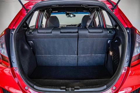 2014 Honda Fit Hybrid Sport / Jazz - Thumbnail