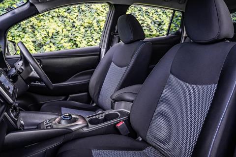 2018 Nissan Leaf 40S 86% SOH - Thumbnail