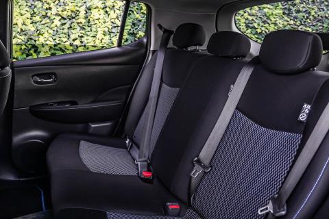 2018 Nissan Leaf 40S 86% SOH - Thumbnail