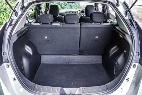 2018 Nissan Leaf 40S 86% SOH - Thumbnail