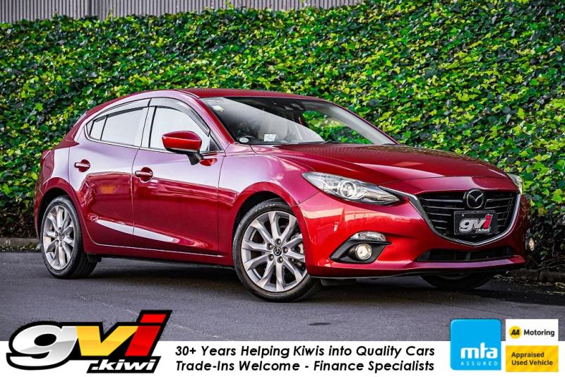 2015 Mazda Axela 20S / 3 Ltd
