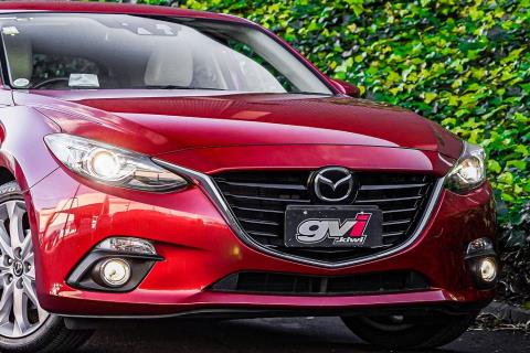 2015 Mazda Axela 20S / 3 Ltd - Thumbnail