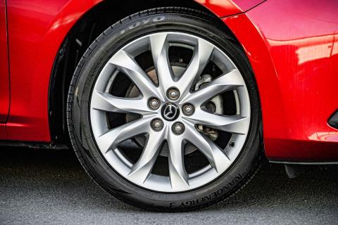 2015 Mazda Axela 20S / 3 Ltd - Thumbnail