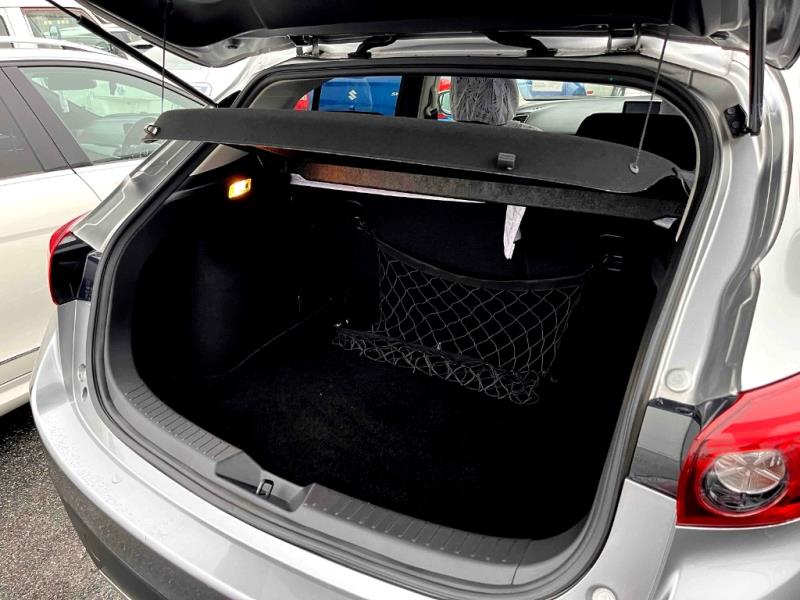 2014 Mazda Axela 20S / 3 Sport Hatch