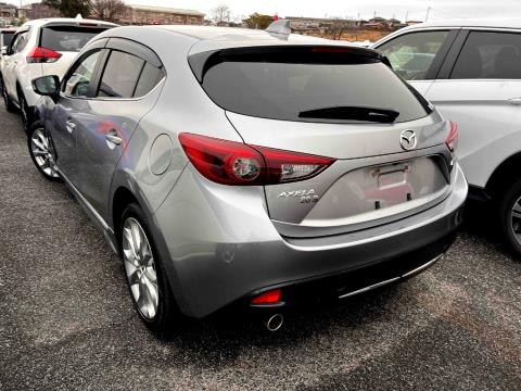 2014 Mazda Axela 20S / 3 Sport Hatch - Thumbnail