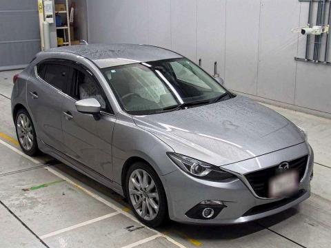 2014 Mazda Axela 20S / 3 Sport Hatch - Thumbnail