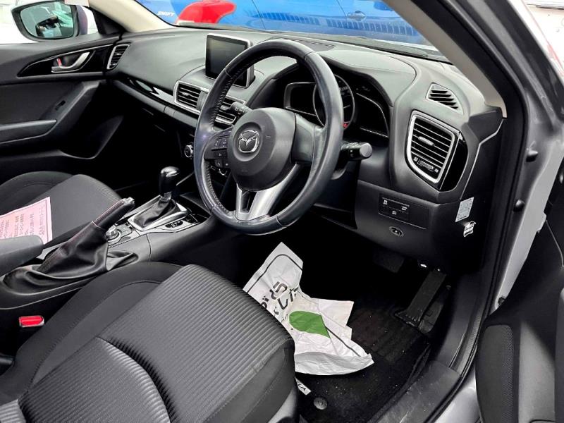 2014 Mazda Axela 20S / 3 Sport Hatch