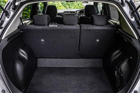 2018 Nissan Leaf 40X 85% SOH - Thumbnail