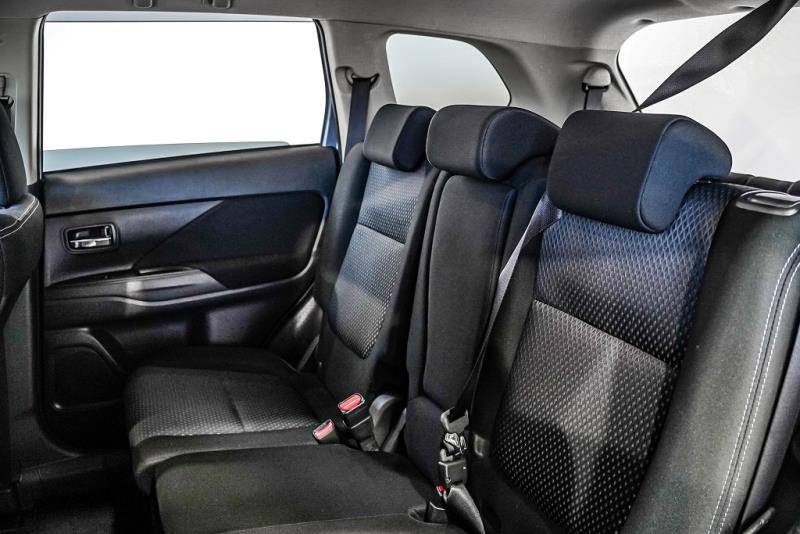 2016 Mitsubishi Outlander 20G