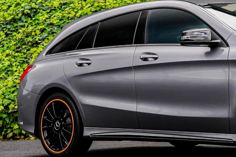 2015 Mercedes Benz CLA250 Orange Art Edition