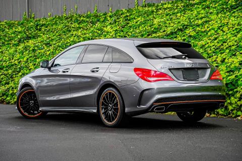 2015 Mercedes Benz CLA250 Orange Art Edition - Thumbnail
