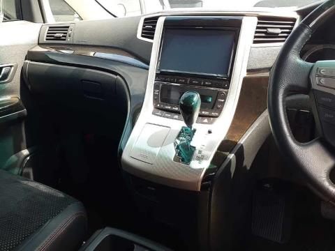 2014 Toyota Vellfire 2.4Z / Aplhard - Thumbnail