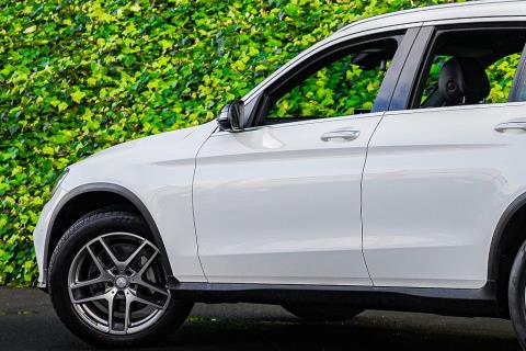2016 Mercedes Benz GLC 250 4Matic AMG Sport - Thumbnail
