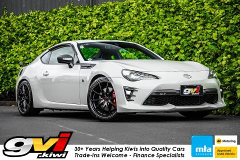 2018 Toyota 86 GT Limited / BRZ - Thumbnail