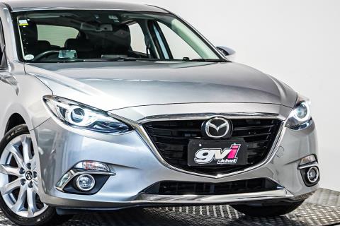 2014 Mazda Axela 20S / 3 Sport - Thumbnail
