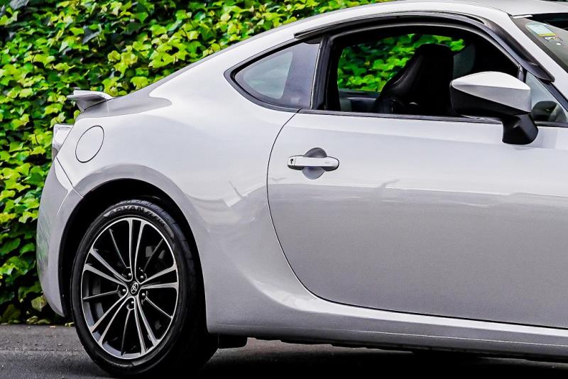 2013 Toyota 86 GT Limited / BRZ