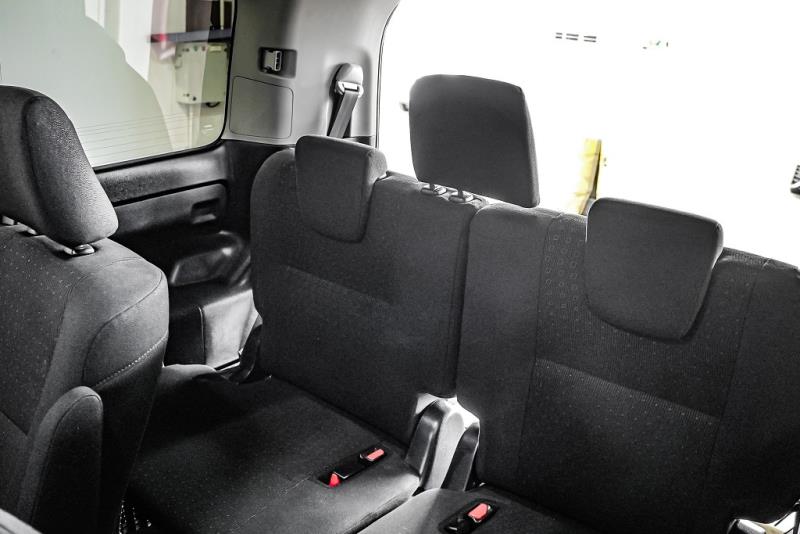 2014 Toyota Voxy Hybrid / Noah