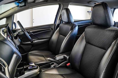 2015 Honda Fit L Hybrid / Jazz - Thumbnail