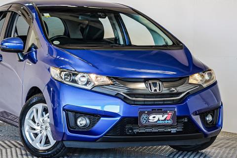 2015 Honda Fit L Hybrid / Jazz - Thumbnail
