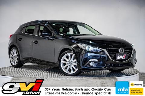 2015 Mazda Axela 20S / 3 LTD