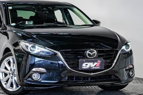 2015 Mazda Axela 20S / 3 LTD - Thumbnail