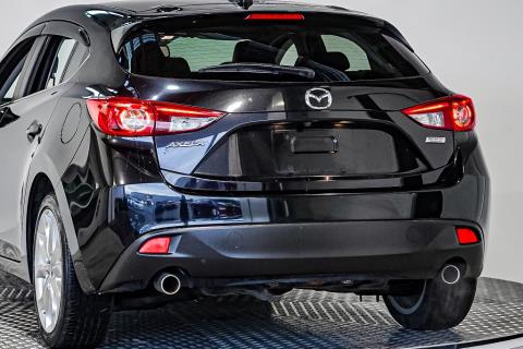 2015 Mazda Axela 20S / 3 LTD - Thumbnail