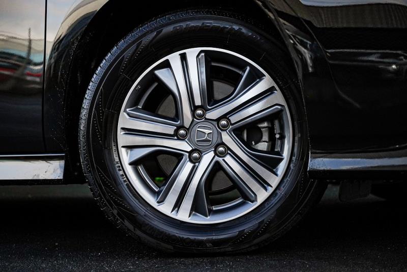 2018 Honda Step Wagon