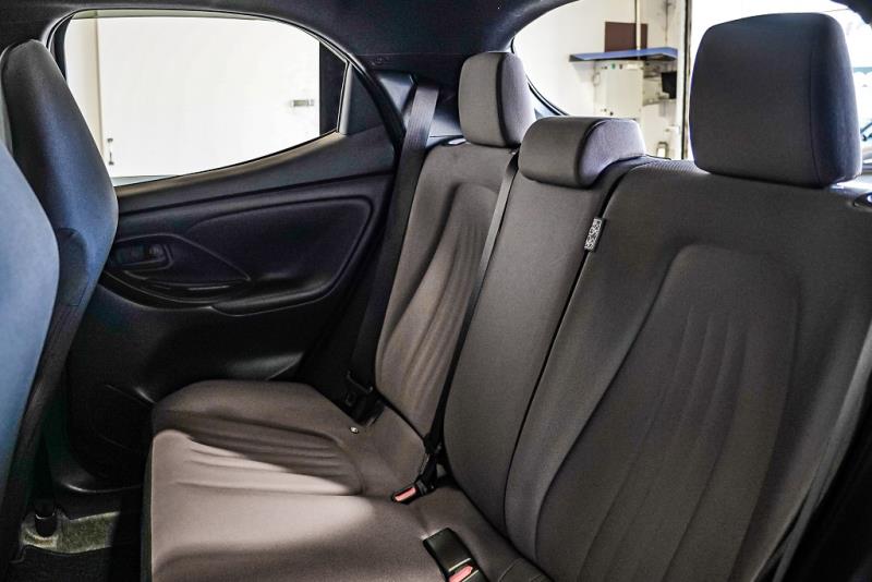 2020 Toyota Yaris G Hybrid / Vitz