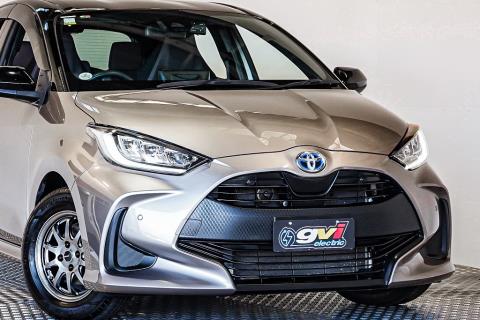 2020 Toyota Yaris G Hybrid / Vitz - Thumbnail