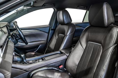 2019 Mazda Atenza 25S / 6 Ltd Wagon - Thumbnail