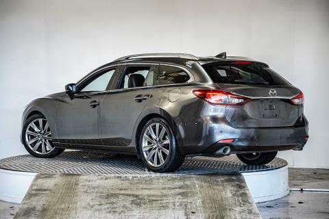 2019 Mazda Atenza 25S / 6 Ltd Wagon - Thumbnail