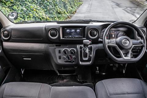 2022 Nissan NV350 / Caravan 5 Door - Thumbnail