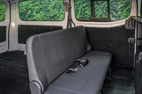 2022 Nissan NV350 / Caravan 5 Door - Thumbnail