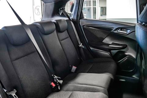 2014 Honda Fit S Hybrid / Jazz RS - Thumbnail