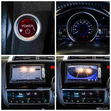 2014 Honda Fit S Hybrid / Jazz RS - Thumbnail