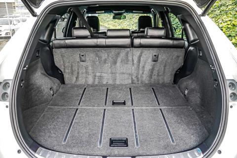 2014 Toyota Harrier Hybrid 4WD - Thumbnail