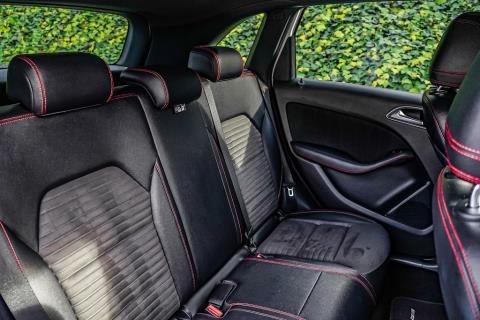 2015 Mercedes-Benz B 180 AMG Line - Thumbnail
