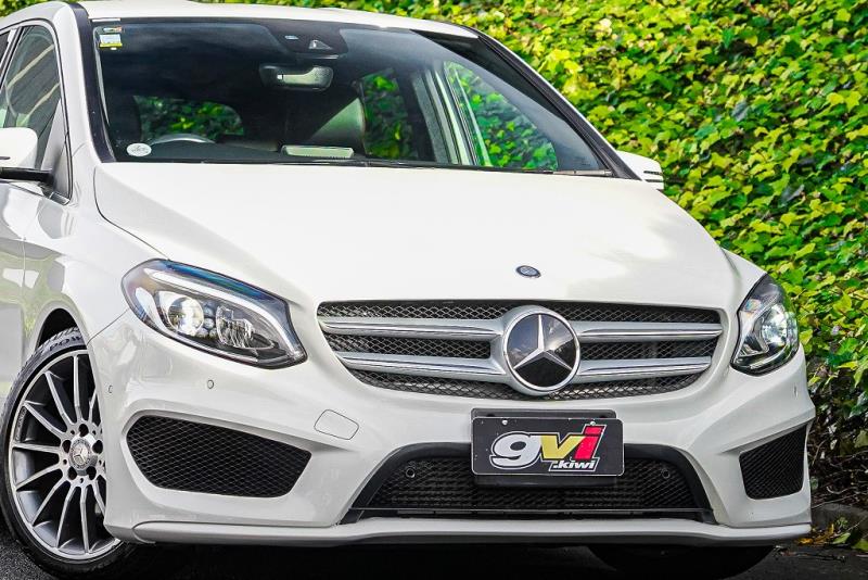 2015 Mercedes-Benz B 180 AMG Line