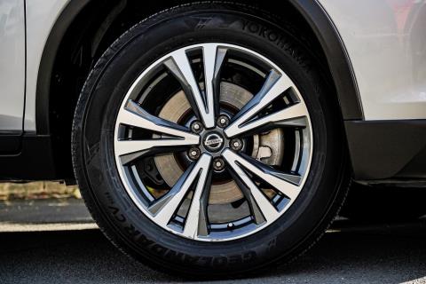 2017 Nissan X-trail 7 Seater 4WD - Thumbnail